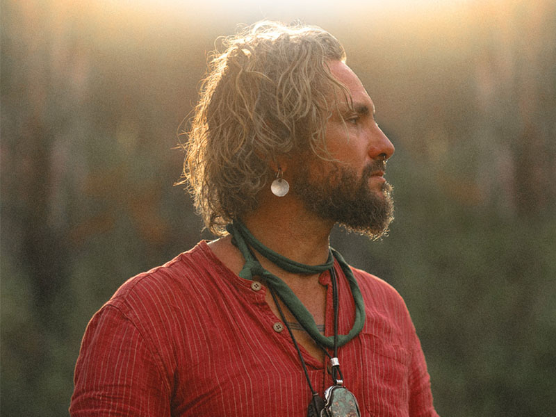 John Butler a one off performance of meditation album Running River a…